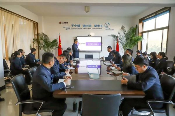 振东集团活动结束后组织“差距会”